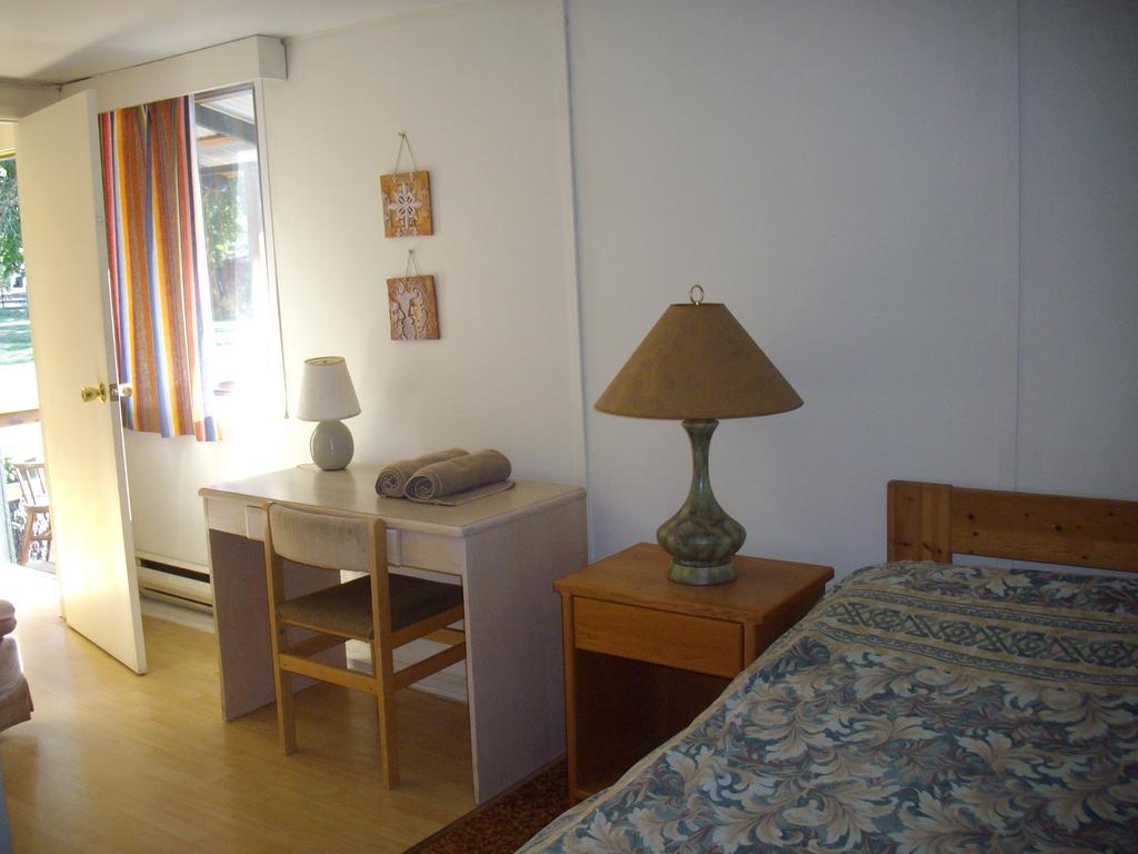 Lake Trail Guesthouse Cumberland Oda fotoğraf