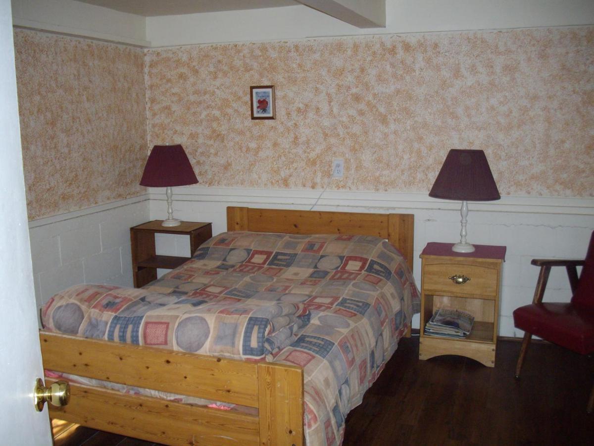 Lake Trail Guesthouse Cumberland Oda fotoğraf